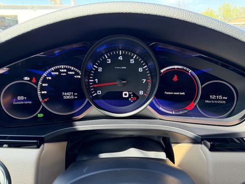 Used 2019 Porsche Cayenne AWD/4WD image 15