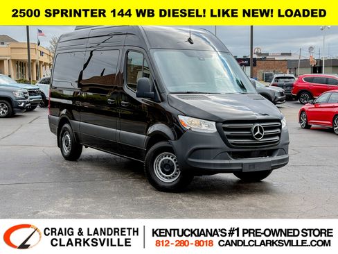 Used 2024 Mercedes-Benz Sprinter 2500 image 1