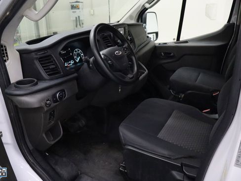 Used 2024 Ford Transit 250 Low Roof w/ Exterior Upgrade Package image 20