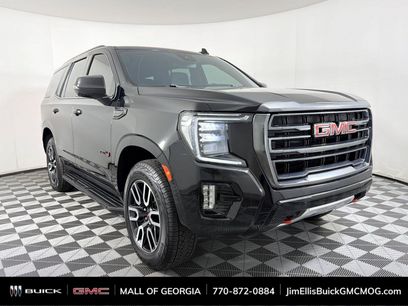 Used 2023 GMC Yukon AT4 w/ LPO, Floor Liner Package