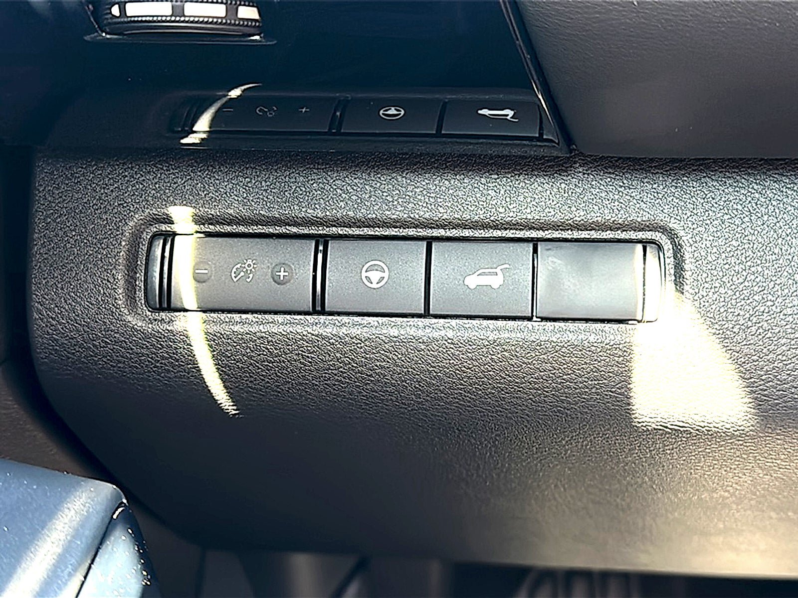 New 2026 Nissan Pathfinder SV FWD image 26