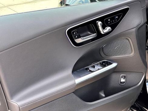 New 2025 Mercedes-Benz C 300 Sedan image 13