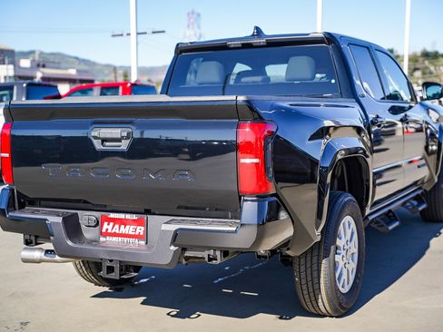 New 2026 Toyota Tacoma SR5 image 11