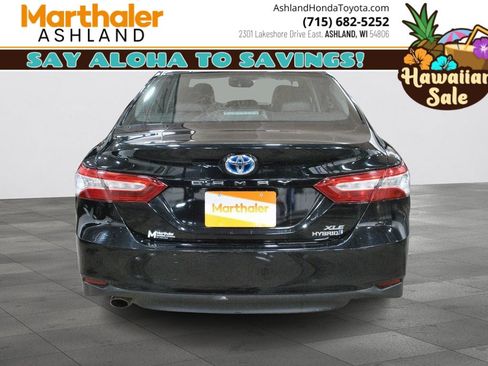 Used 2018 Toyota Camry XLE image 5