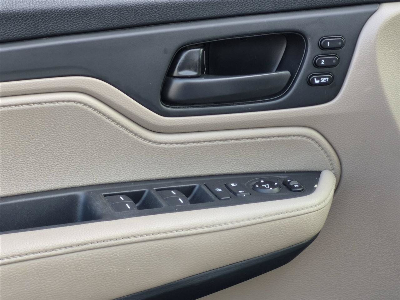 Used 2019 Honda Odyssey EX-L image 13