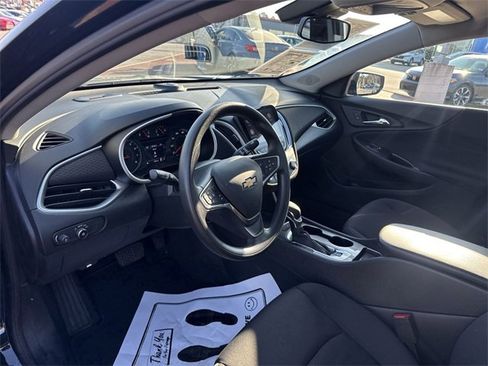 Used 2023 Chevrolet Malibu LS image 13