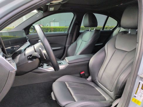 Certified 2023 BMW 330i Sedan w/ M Sport Package image 16