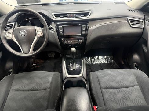 Used 2016 Nissan Rogue SV w/ SV Premium Package FWD image 11