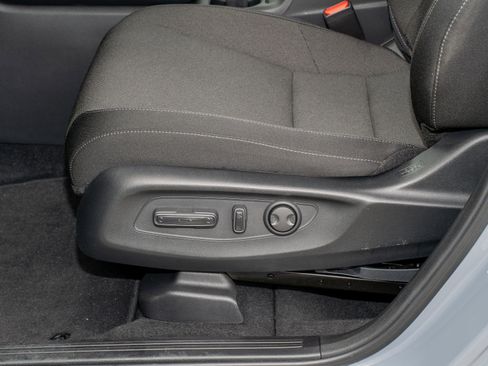 Certified 2023 Honda CR-V EX image 28