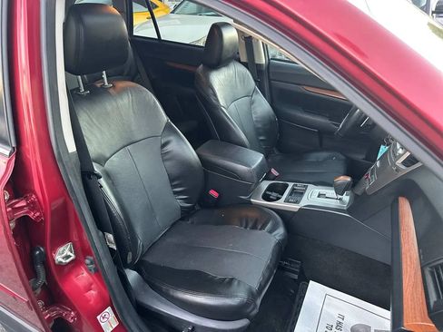 Used 2014 Subaru Outback 2.5i Limited image 37