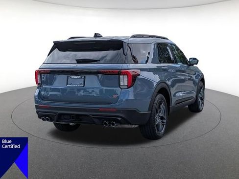 Certified 2025 Ford Explorer ST AWD/4WD image 3
