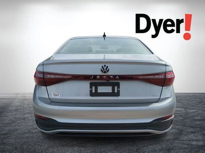 Used 2025 Volkswagen Jetta SE
