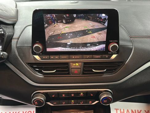 Used 2019 Nissan Altima 2.5 SR w/ SR Premium Package image 22