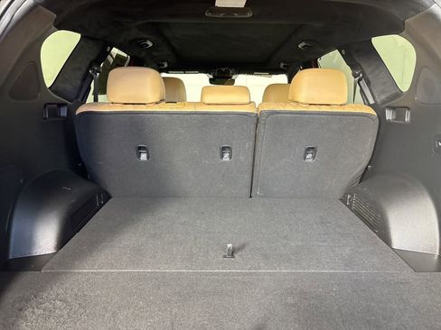 Used 2023 Hyundai Santa Fe Calligraphy image 26