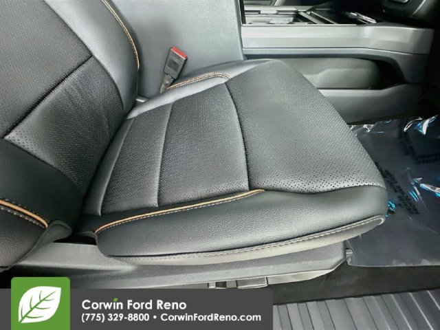 New 2026 Ford F350 Lariat w/ Black Appearance Package AWD/4WD image 31