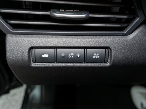 Used 2025 Nissan Altima 2.5 SR image 24