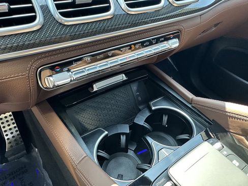 New 2026 Mercedes-Benz GLE 53 AMG 4MATIC Coupe image 33