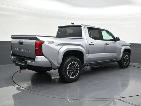 Used 2026 Toyota Tacoma TRD Sport RWD image 5