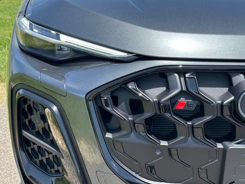 New 2026 Audi SQ5 Premium Plus AWD/4WD image 37