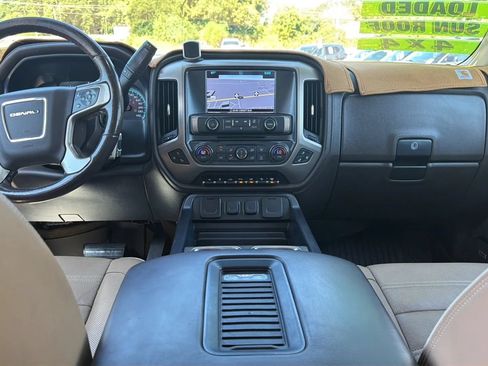 Used 2018 GMC Sierra 2500 Denali w/ Duramax Plus Package AWD/4WD image 36