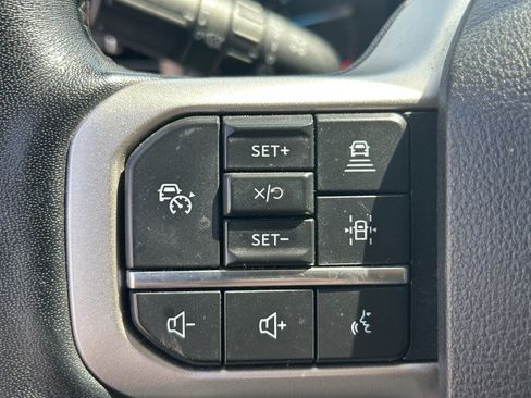 Used 2022 Ford Expedition Max Limited AWD/4WD image 32