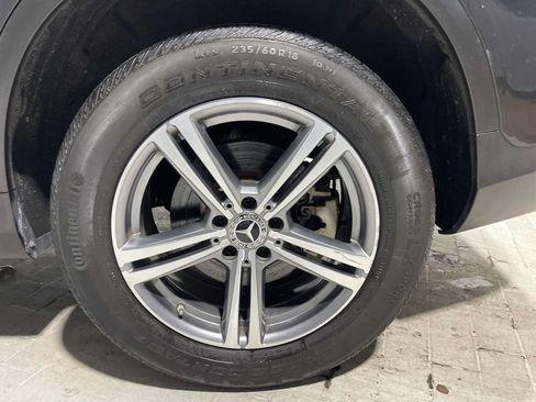 Used 2021 Mercedes-Benz GLC 300 4MATIC image 8