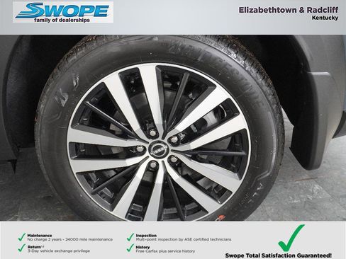 New 2025 Nissan Pathfinder Platinum w/ Cargo Package image 32