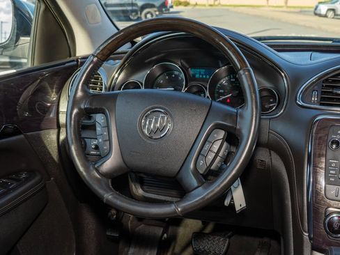 Used 2017 Buick Enclave Leather AWD/4WD image 24