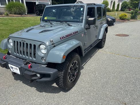 Used 2014 Jeep Wrangler Unlimited Rubicon AWD/4WD image 6