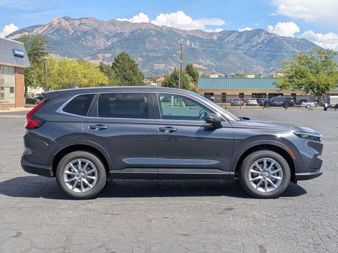 New 2026 Honda CR-V EX image 2