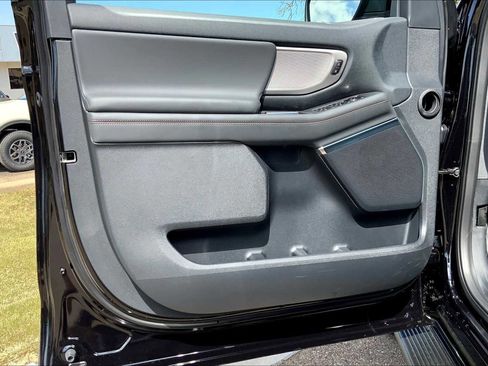 New 2025 Ford Expedition Max Active image 10