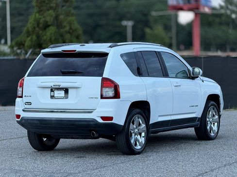 Used 2014 Jeep Compass Limited AWD/4WD image 9