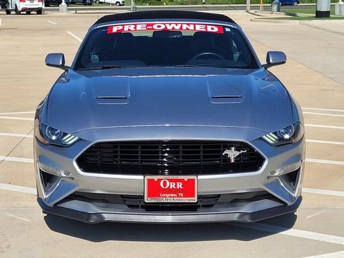 Used 2020 Ford Mustang GT RWD image 2