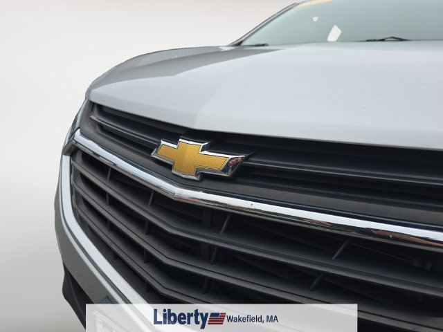 Used 2019 Chevrolet Equinox LS AWD/4WD image 3
