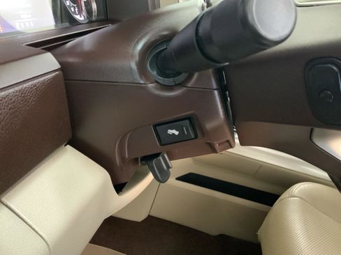 Used 2015 RAM 1500 Laramie w/ Convenience Group AWD/4WD image 37