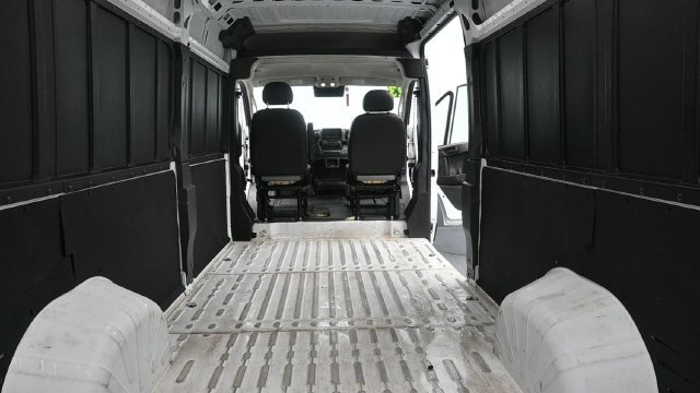 Used 2026 RAM ProMaster 2500 w/ Convenience Group FWD image 13