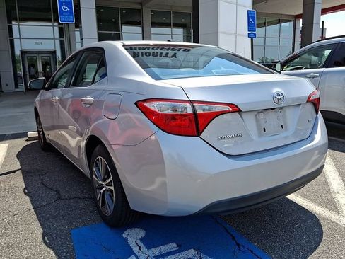 Used 2016 Toyota Corolla LE Premium FWD image 9