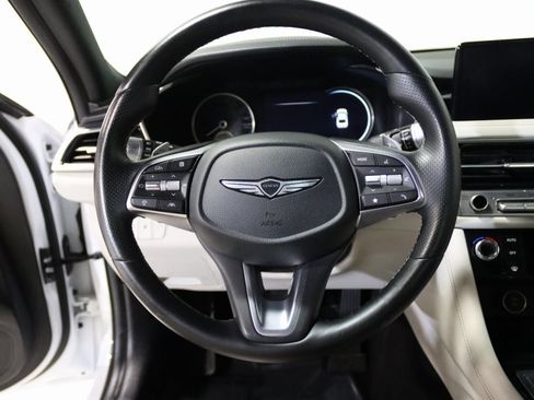 Used 2024 Genesis G70 2.5T image 38