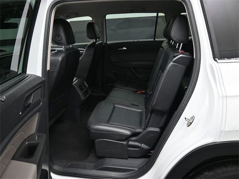 Used 2022 Volkswagen Atlas SE image 29