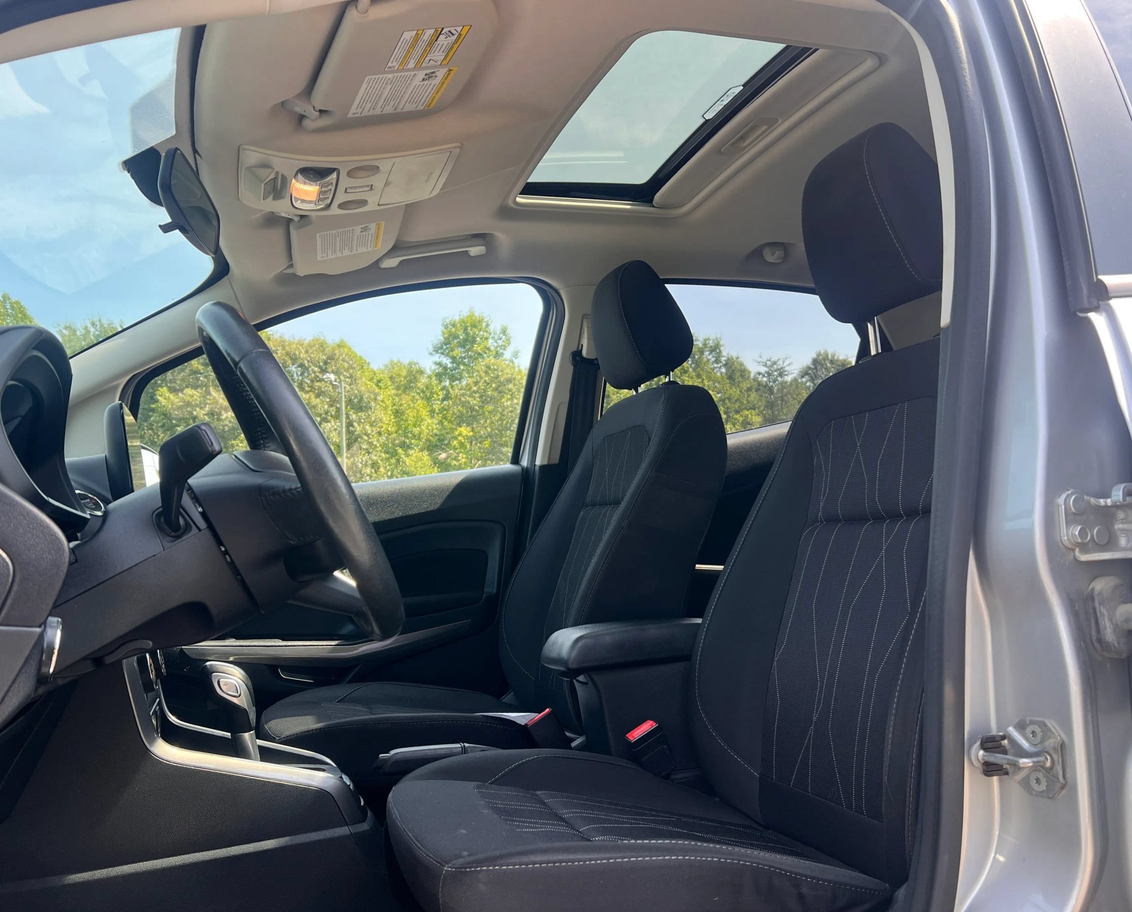 Used 2019 Ford EcoSport SE AWD/4WD image 21