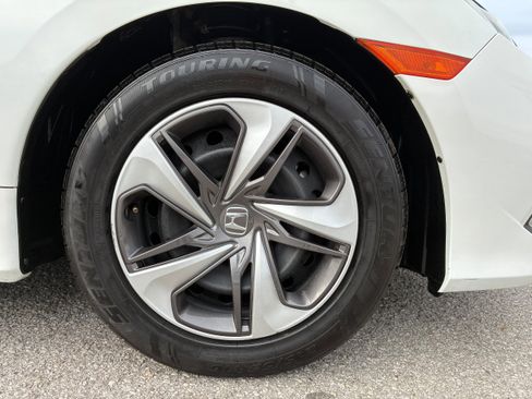 Used 2020 Honda Civic LX image 4