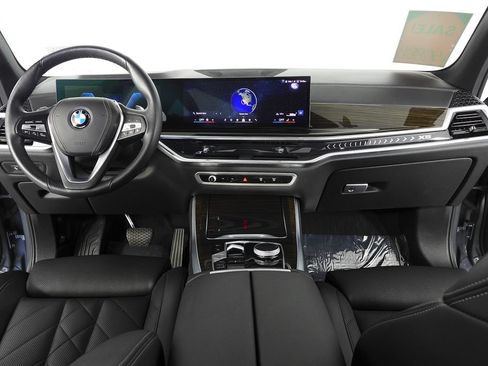 Used 2024 BMW X5 xDrive40i w/ Parking Assistance Package AWD/4WD image 25