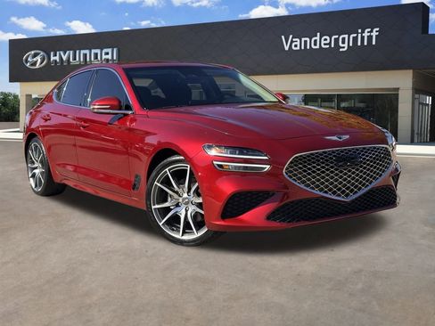 Used 2023 Genesis G70 2.0T image 1
