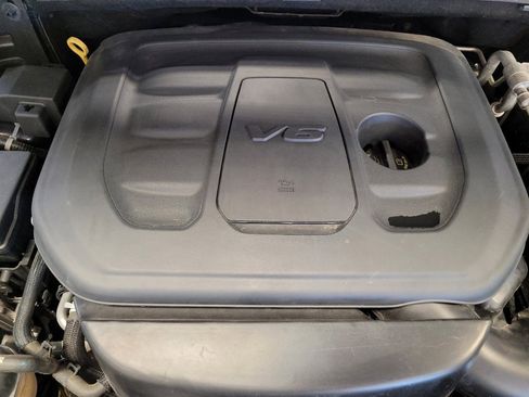 Used 2019 Jeep Grand Cherokee Limited w/ Luxury Group II image 30