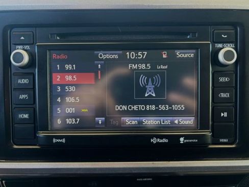 Used 2019 Toyota Tacoma SR5 image 15