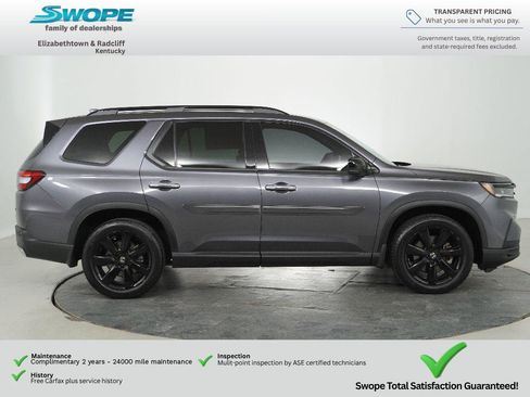 Used 2025 Honda Pilot Black Edition image 2