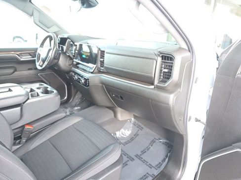 Used 2023 Chevrolet Silverado 1500 RST image 10