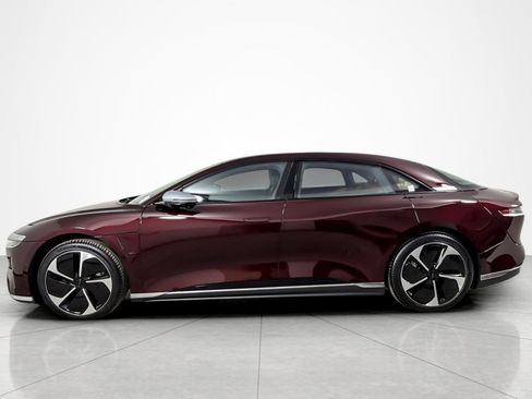 Used 2025 Lucid Air Grand Touring image 2