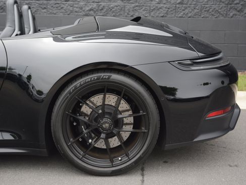Certified 2025 Porsche 911 Carrera 4 GTS AWD/4WD image 35