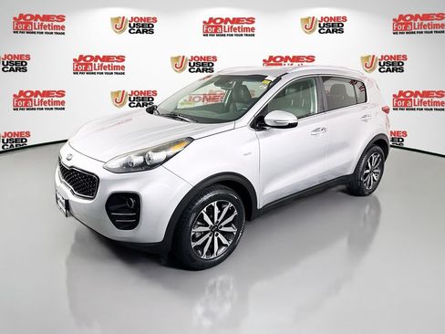 Used 2018 Kia Sportage EX AWD/4WD image 12